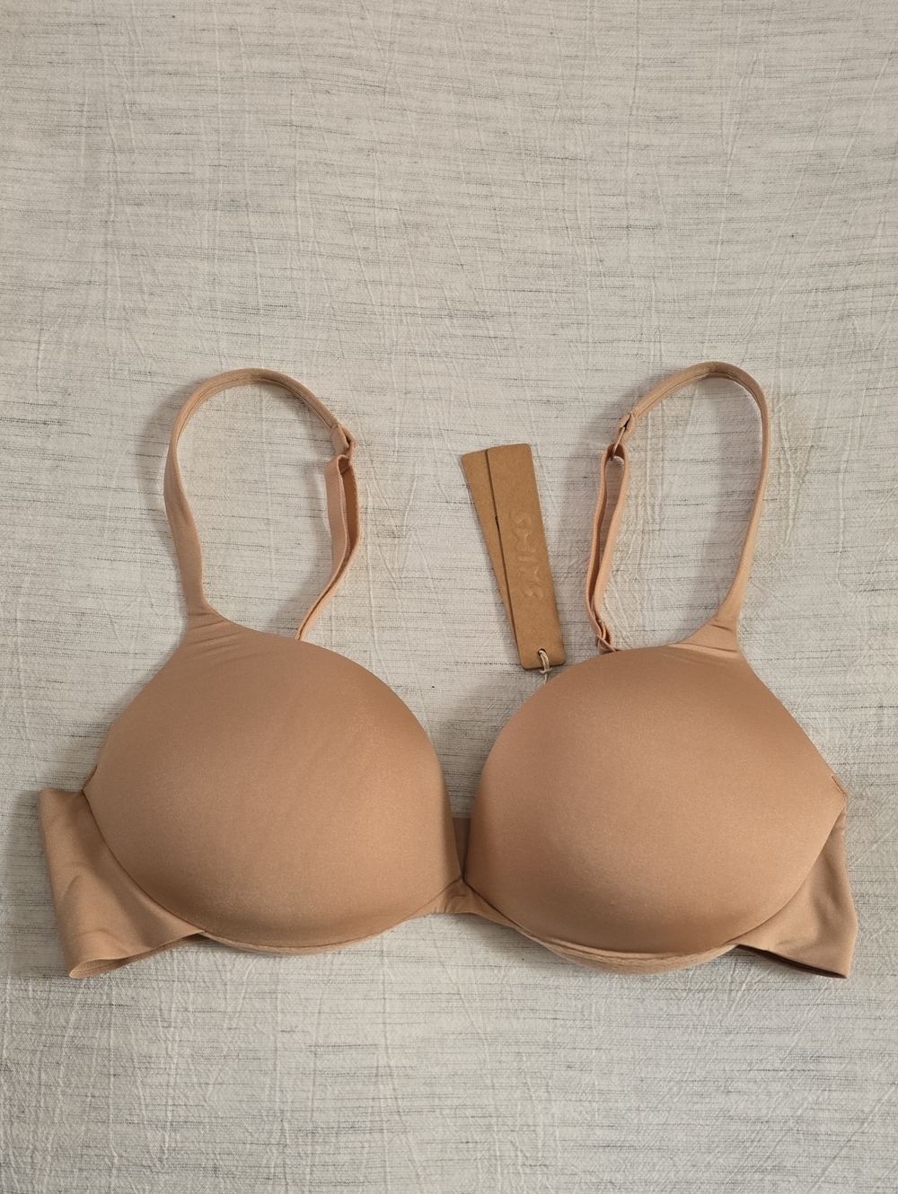 SKIMS Ultimate Push Up Plunge Bra Size:32C Clay